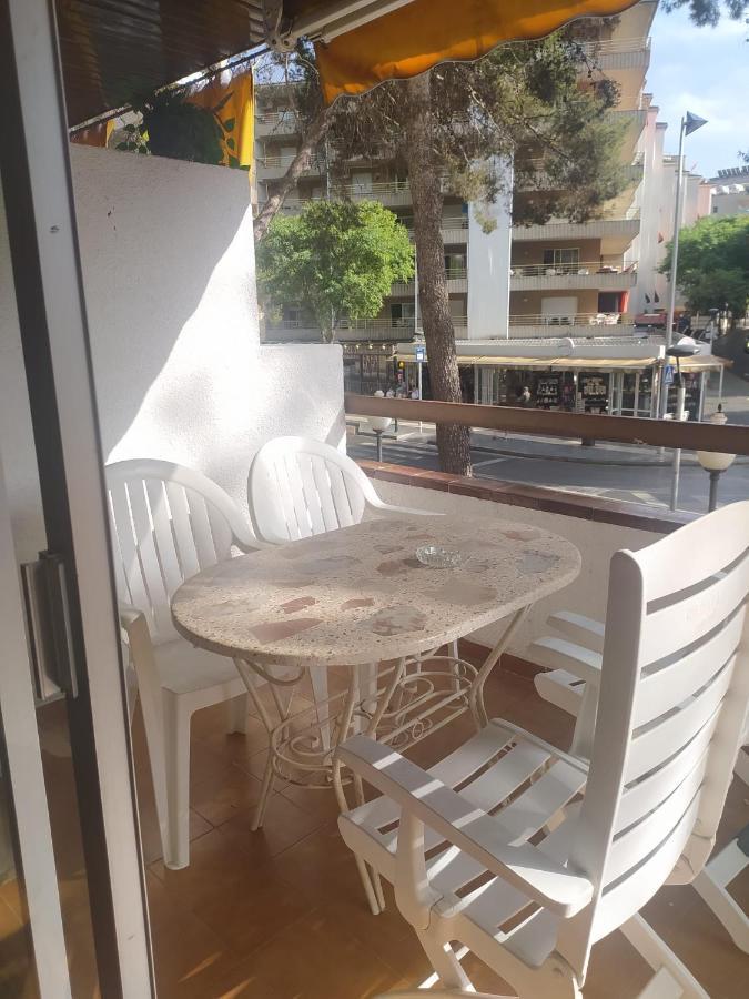 Llum Salou Apartment Exterior photo