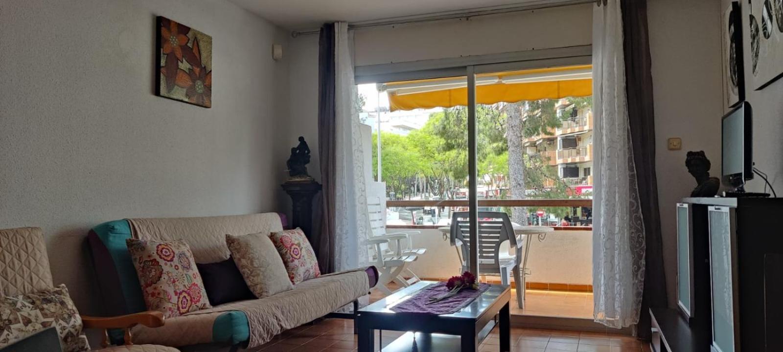 Llum Salou Apartment Exterior photo